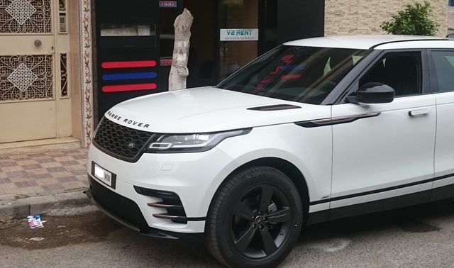 Range Rover Velar blanc de V2 Rent Car